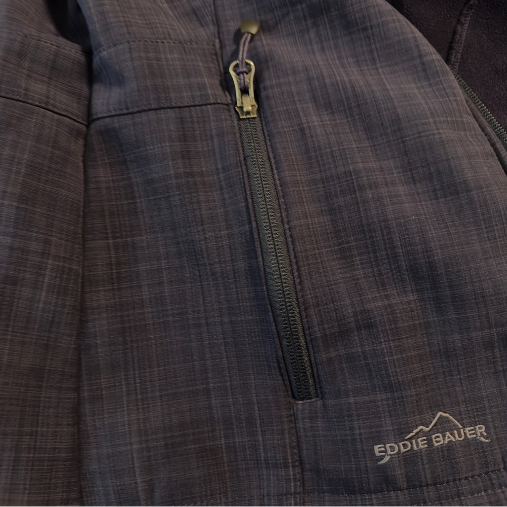 🌺𝐄𝐃𝐃𝐈𝐄 𝐁𝐀𝐔𝐄𝐑 𝐒𝐇𝐀𝐃𝐄𝐃 𝐂𝐑𝐎𝐒𝐒𝐇𝐀𝐓𝐂𝐇 𝐒𝐎𝐅𝐓 𝐒𝐇𝐄𝐋𝐋 𝐆𝐑𝐀𝐘 𝐒𝐓𝐄𝐄𝐋 𝐉𝐀𝐂𝐊𝐄𝐓 - Picture 10 of 14